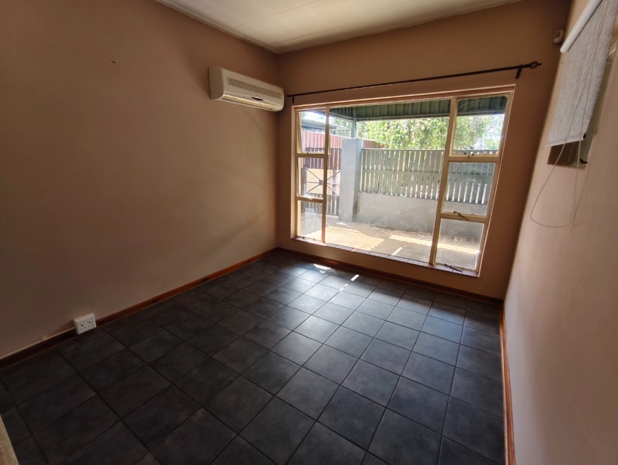To Let 2 Bedroom Property for Rent in Wilgehof Free State